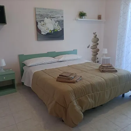 Family - Free Parking Car Apartment *